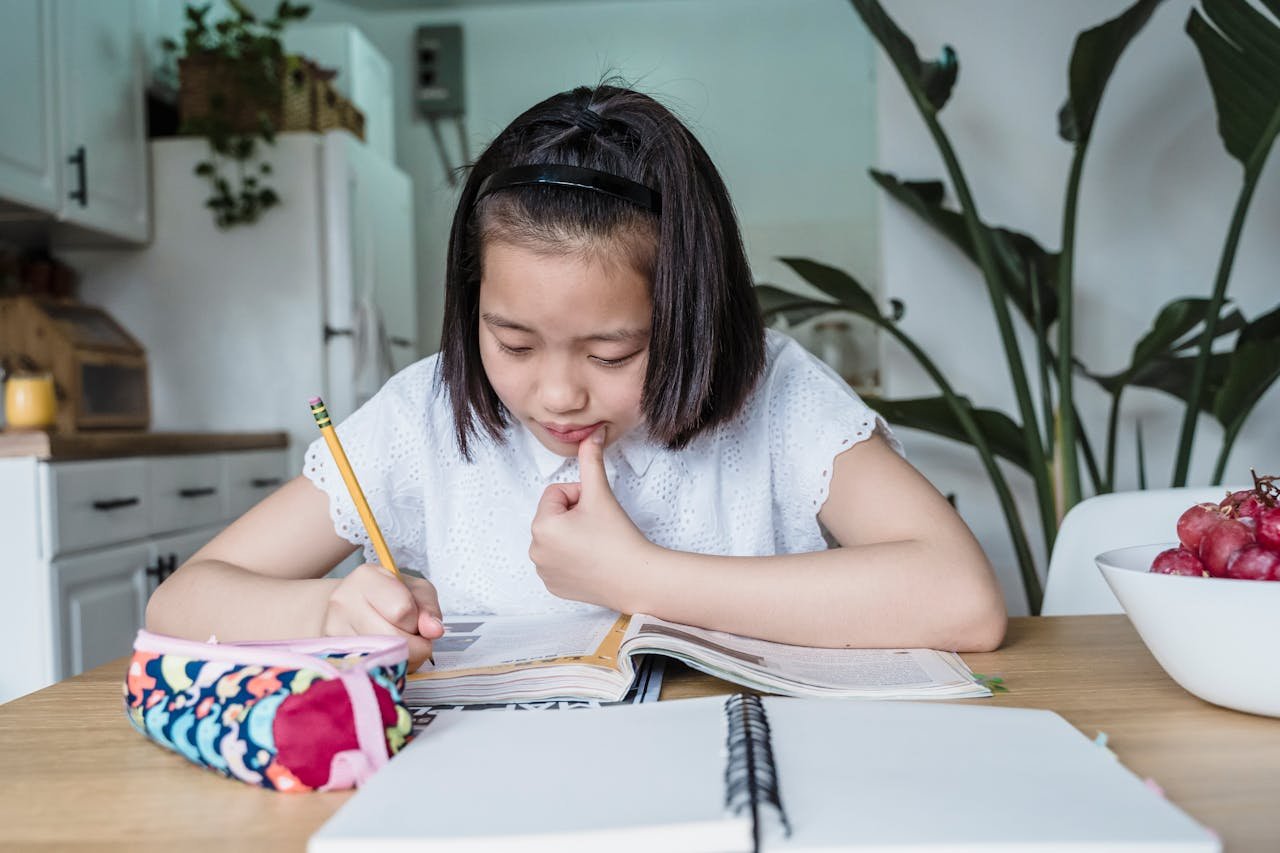 Experienced tutors teaching students